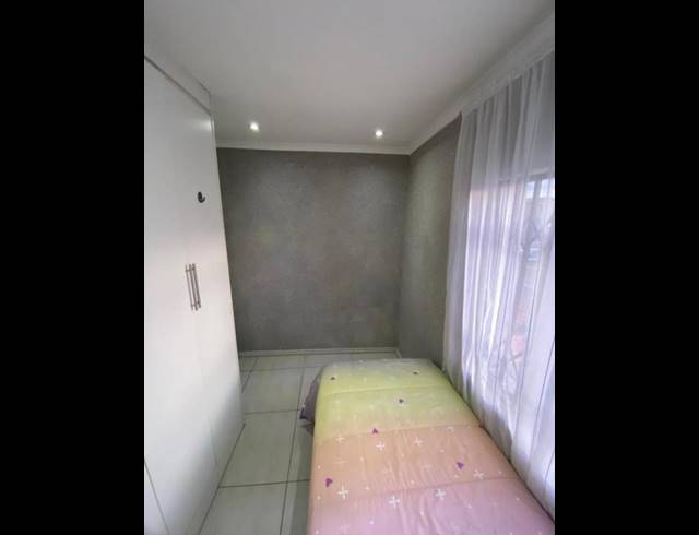 2 BEDROOM APARTMENT FOR SALE IN FLEURHOF